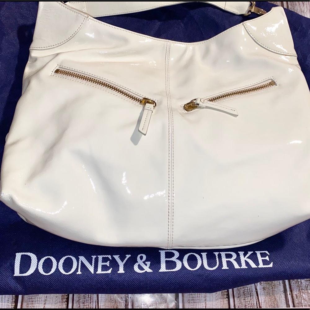 Dooney & Burke Cream Patent Leather Cinzia - Picture 2 of 12